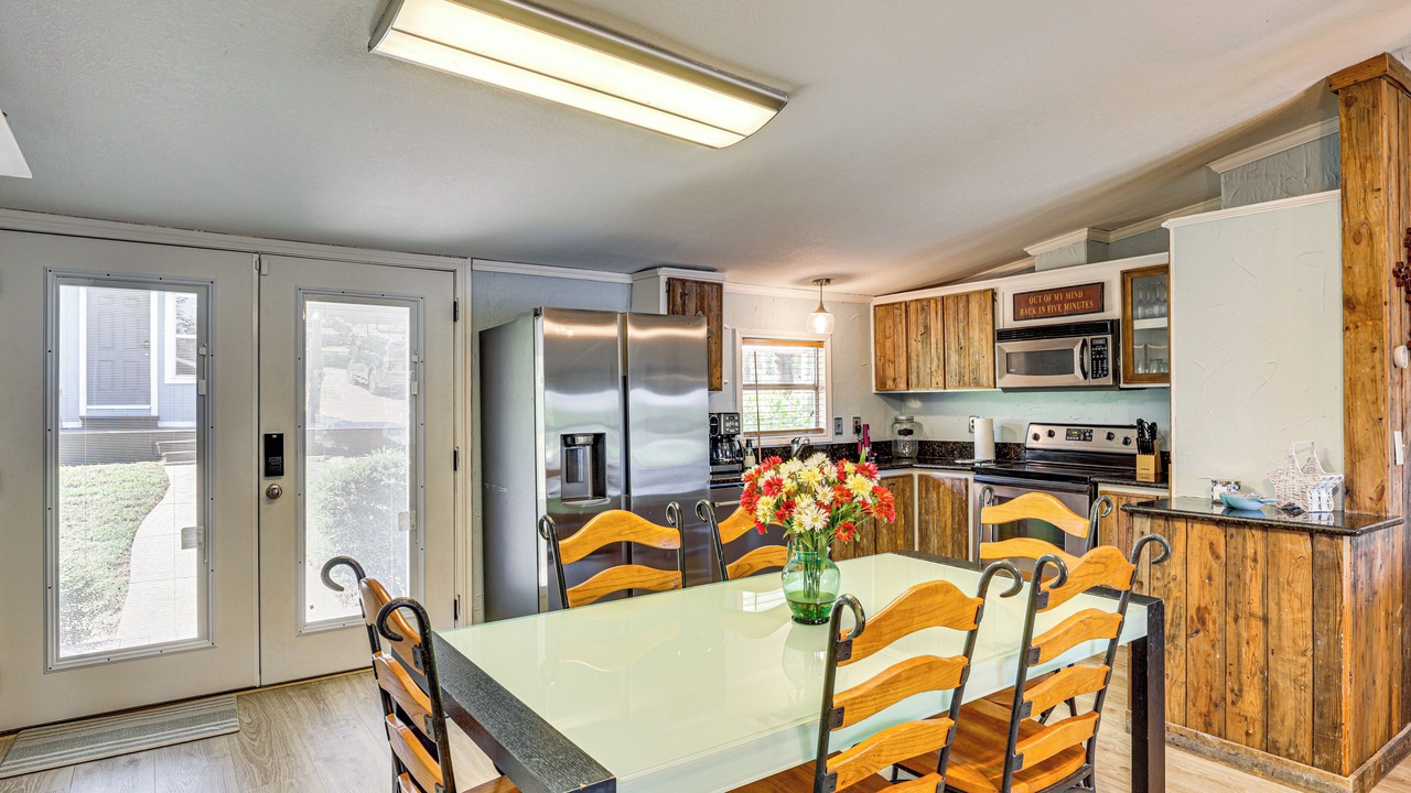 Photo of Others in Carolyn Estates
