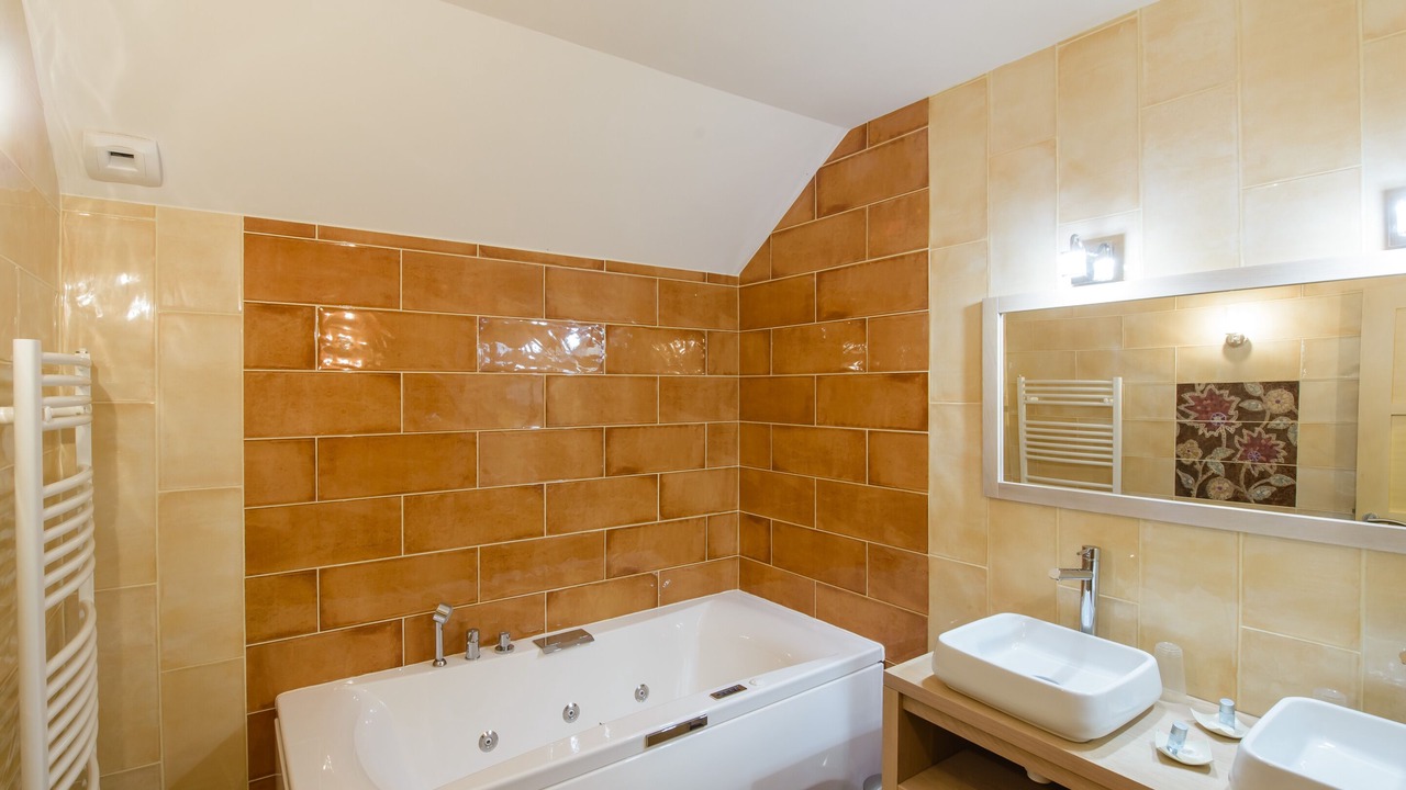 Photo of Bathroom in Fontaine-les-Vervins