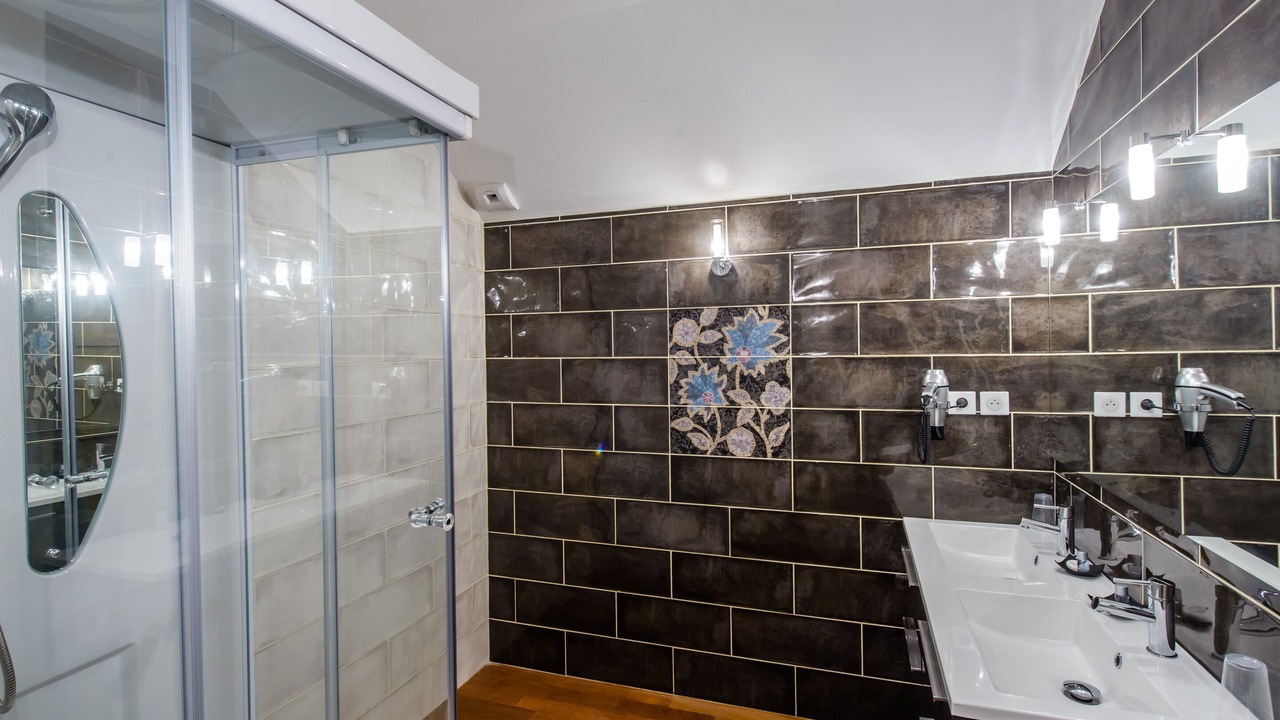 Photo of Bathroom in Fontaine-les-Vervins