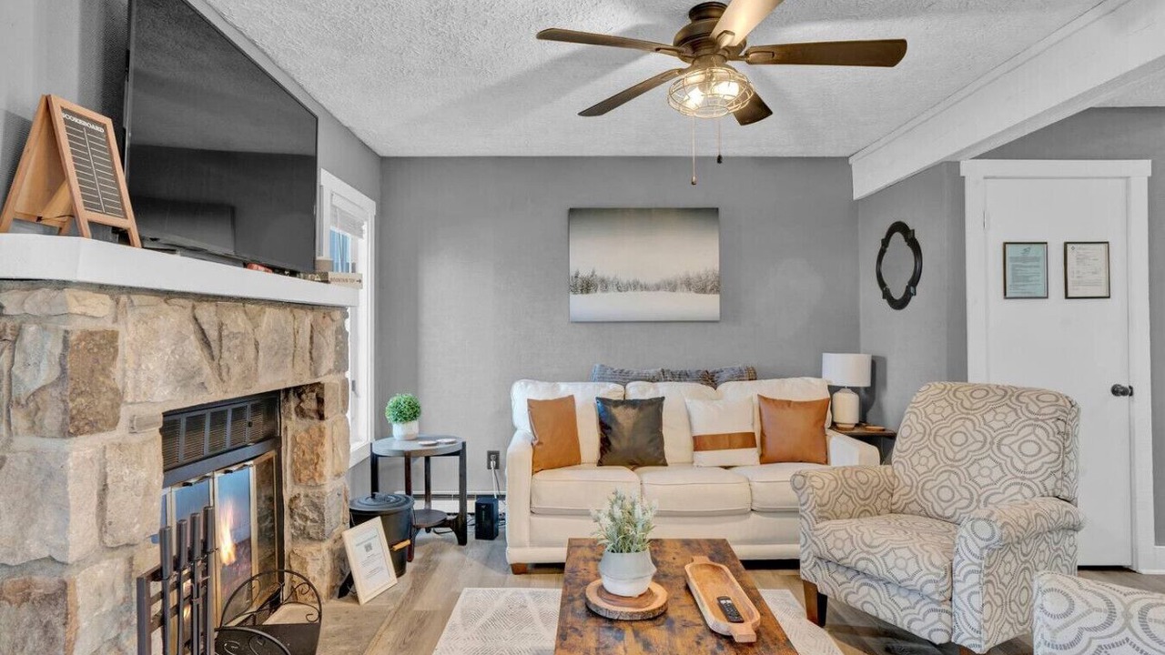 Photo of Livingroom in White Haven
