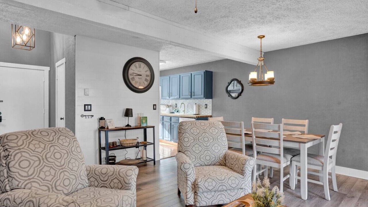 Photo of Livingroom in White Haven