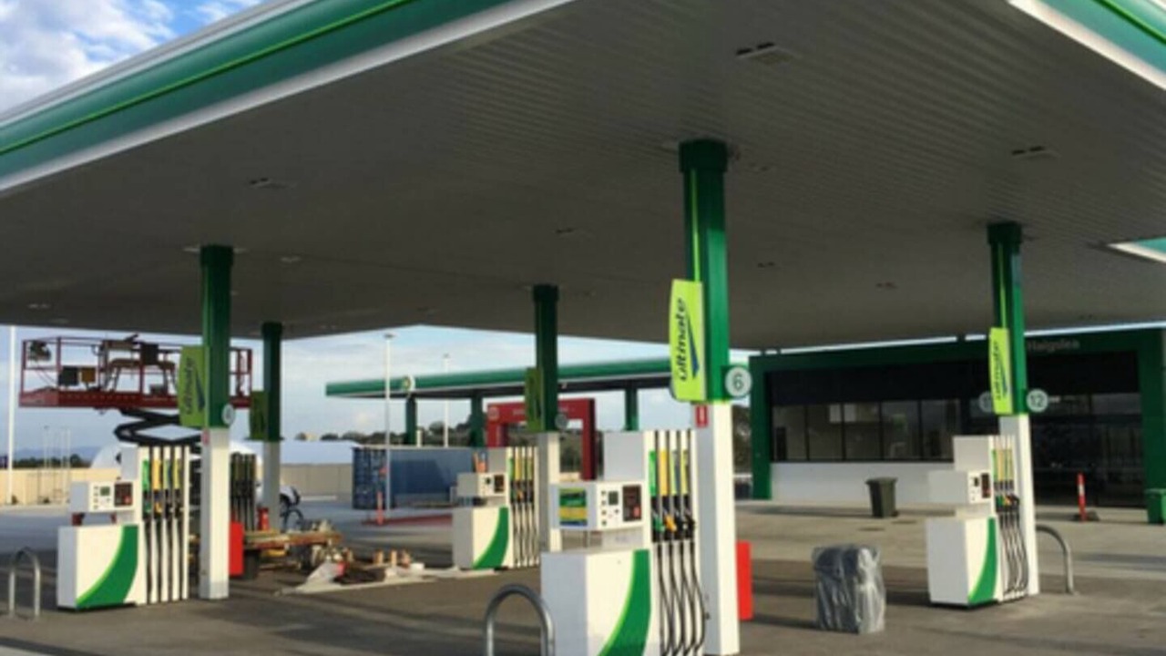 Photo of Others in The Gap