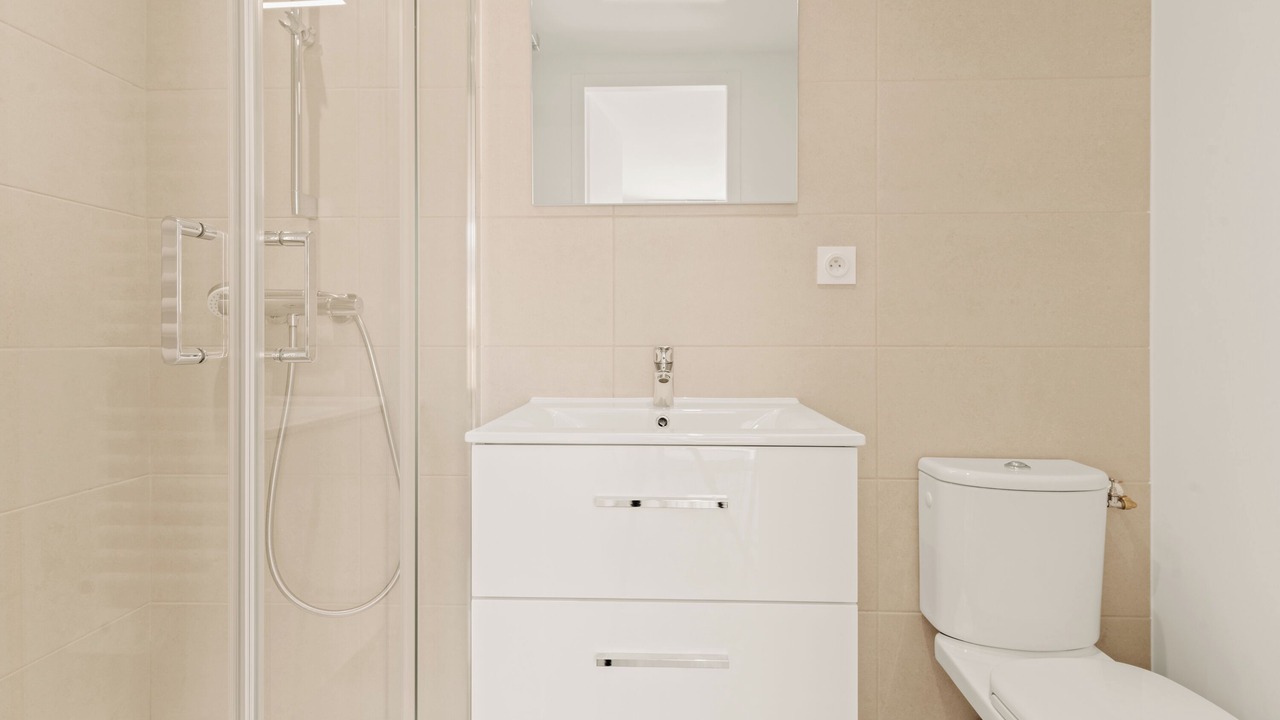 Photo of Bathroom in Decines-Charpieu