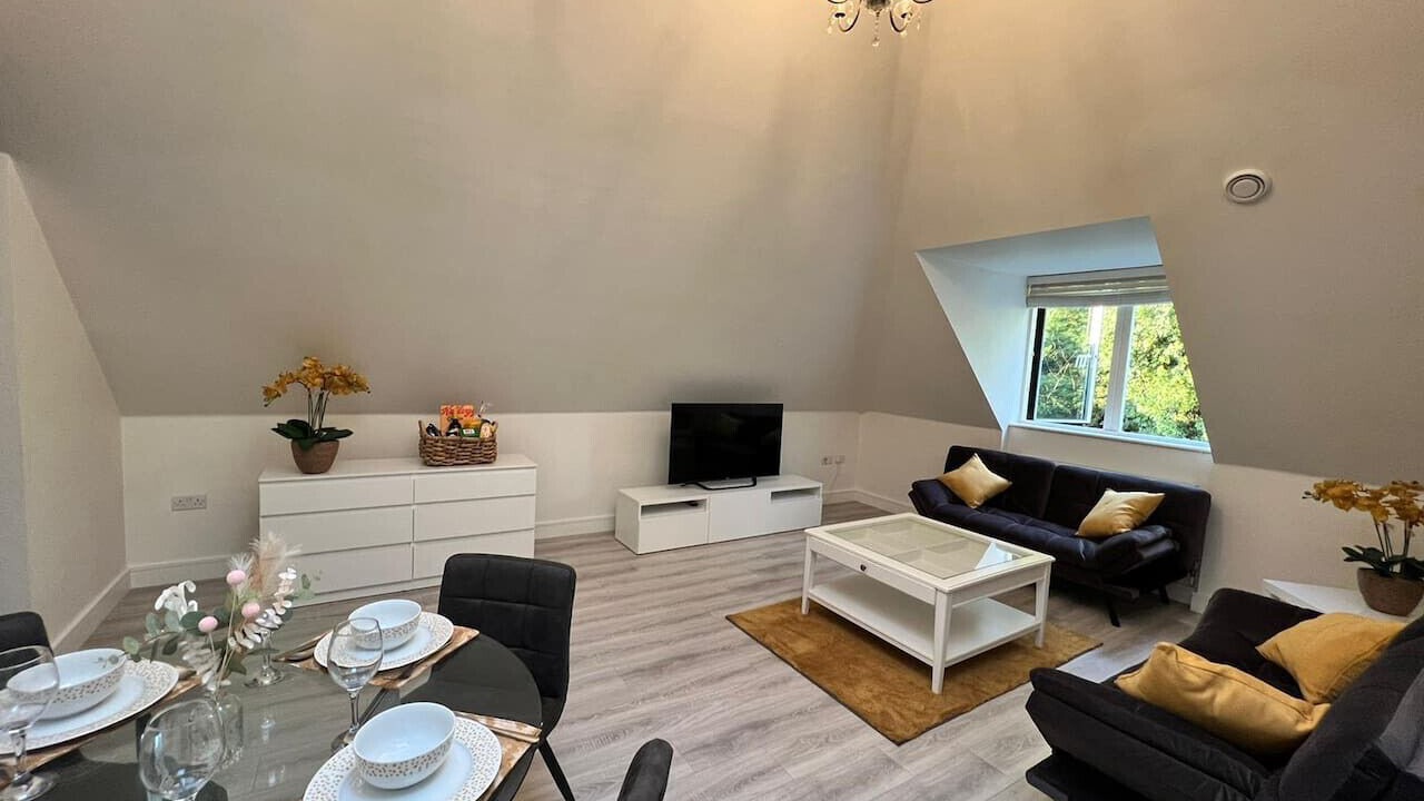 Photo of Livingroom in Whittington