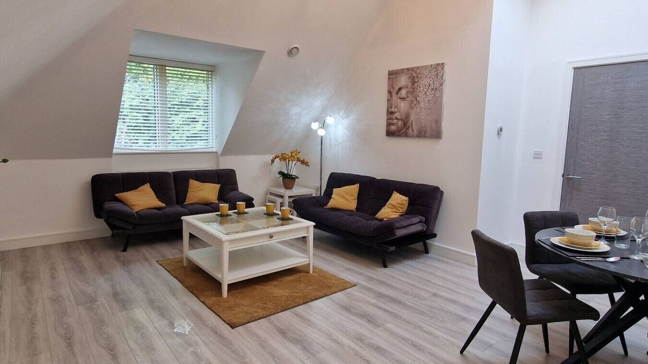 Photo of Livingroom in Whittington