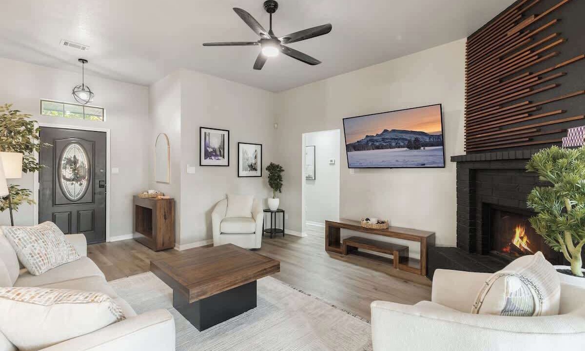 Photo of Livingroom in Killeen