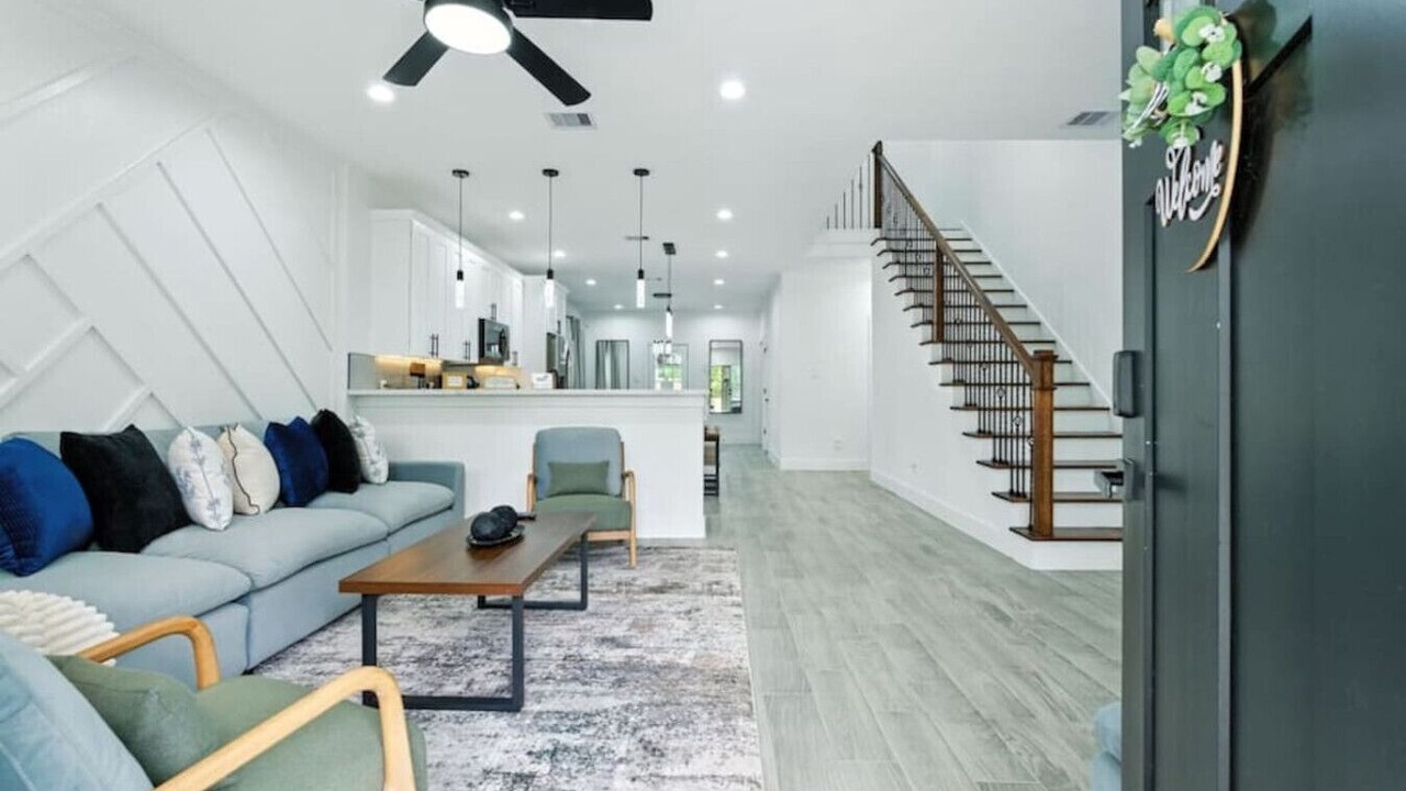 Photo of Livingroom in OST - South Union