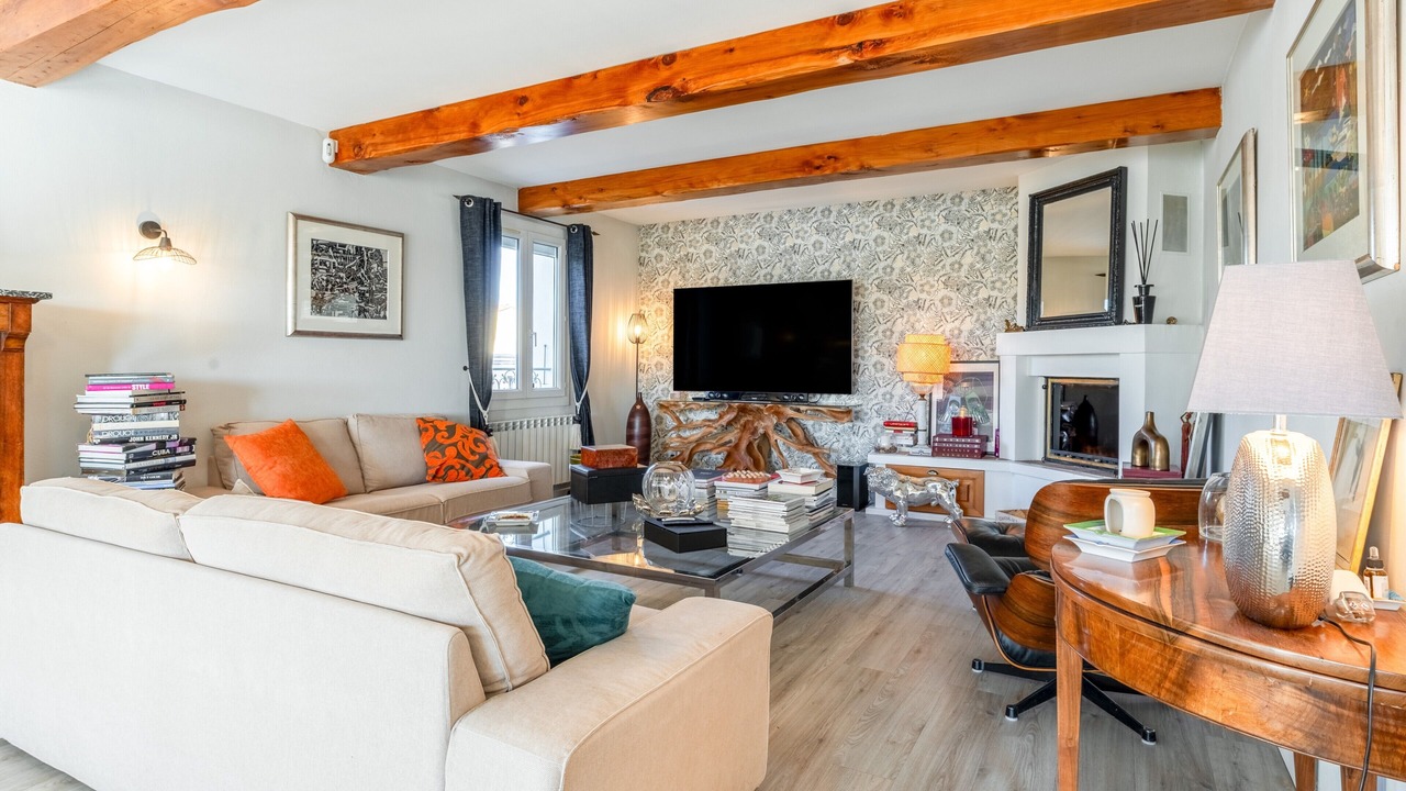 Photo of Livingroom in Sarrians