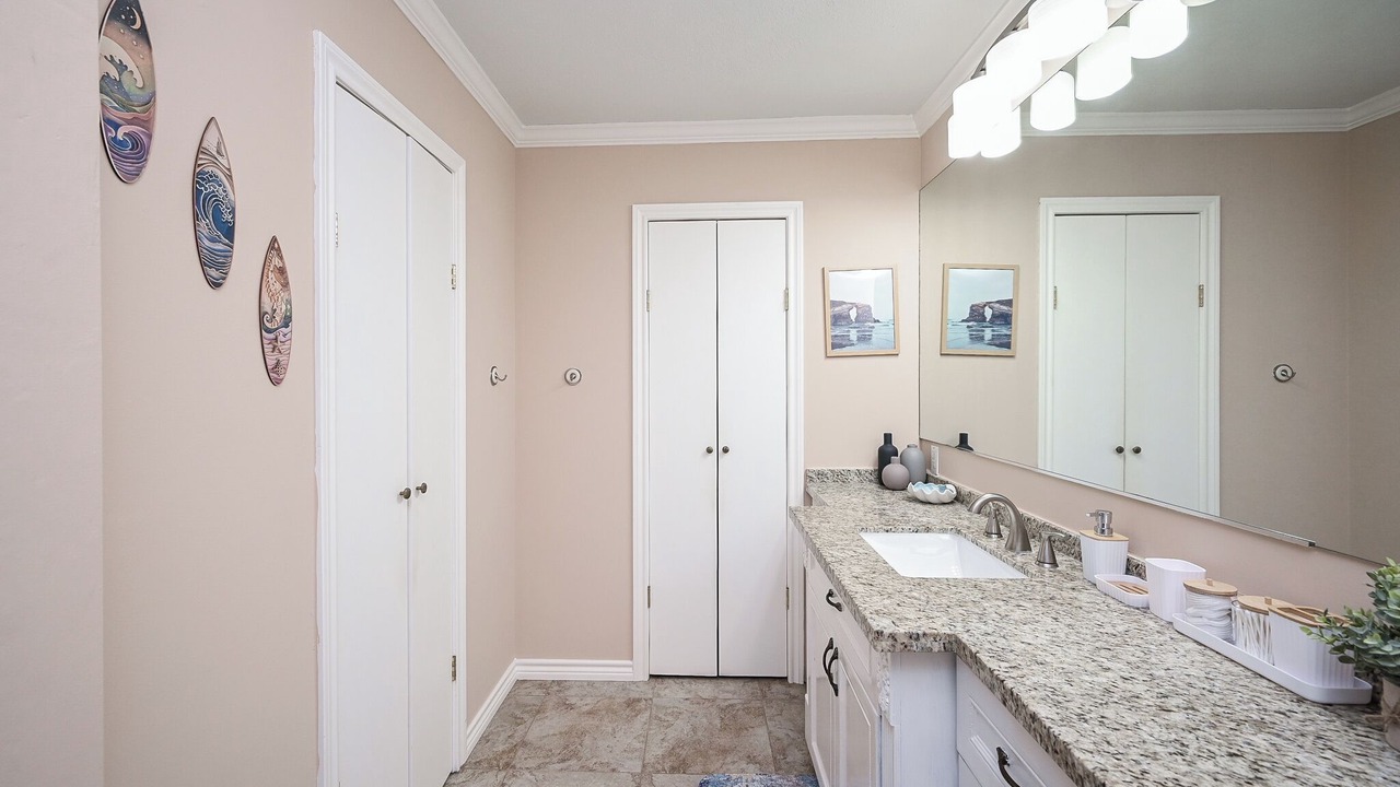 Photo of Bathroom in Spring