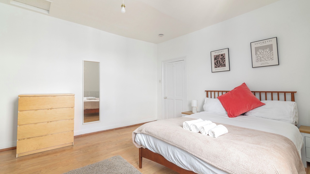 Photo of Bedroom in Brixton