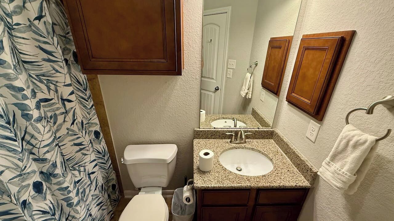 Photo of Bathroom in Spring