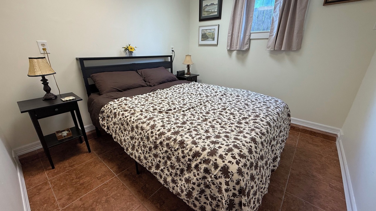 Photo of Bedroom in Hyde Park