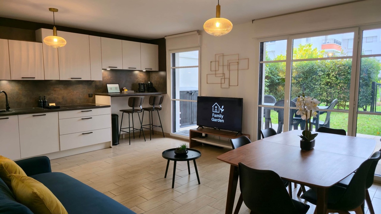 Photo of Others in Chessy