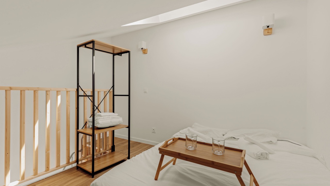 Photo of Bedroom in Decines-Charpieu