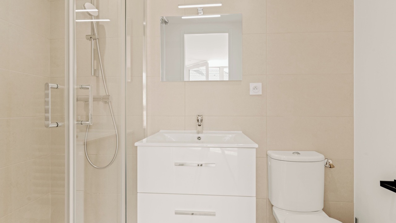 Photo of Bathroom in Decines-Charpieu