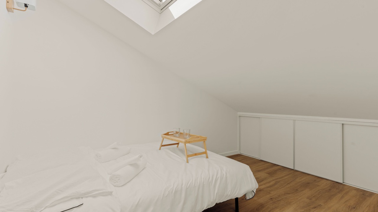 Photo of Bedroom in Decines-Charpieu