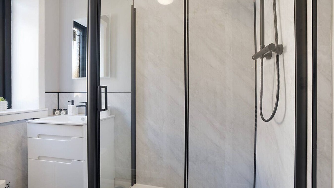 Photo of Bathroom in Central Aberdeen