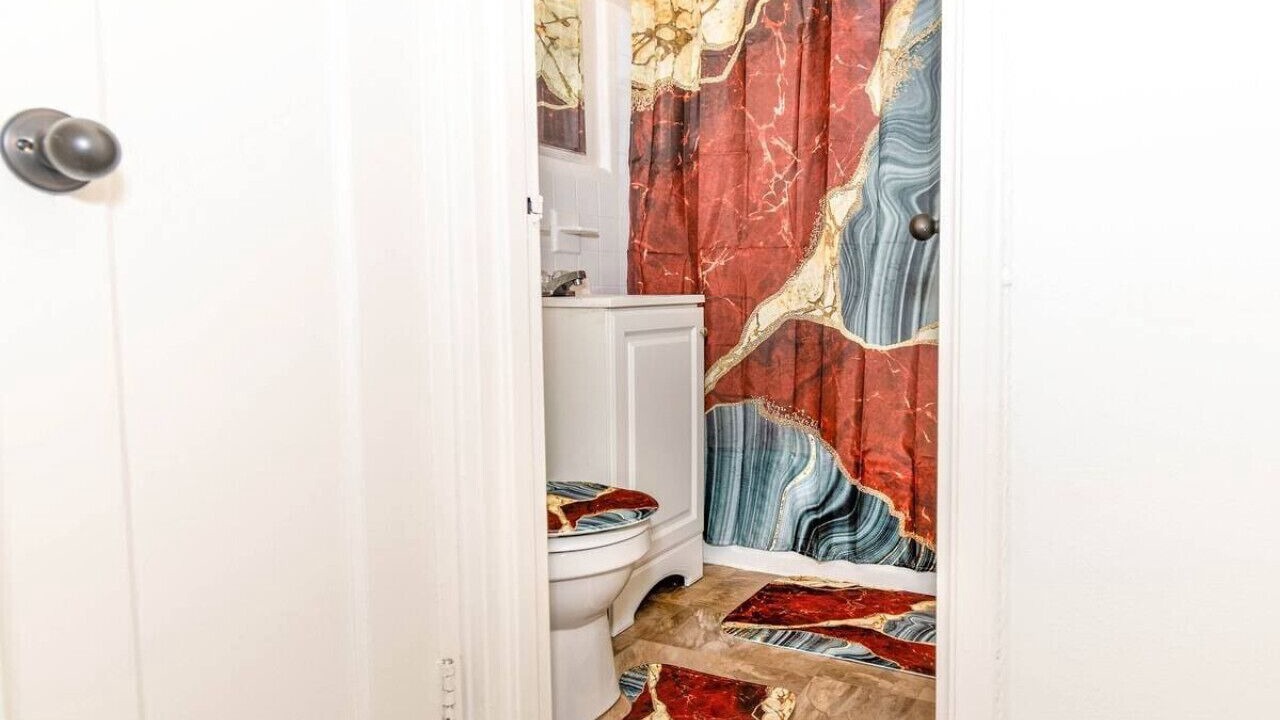 Photo of Bathroom in Albany