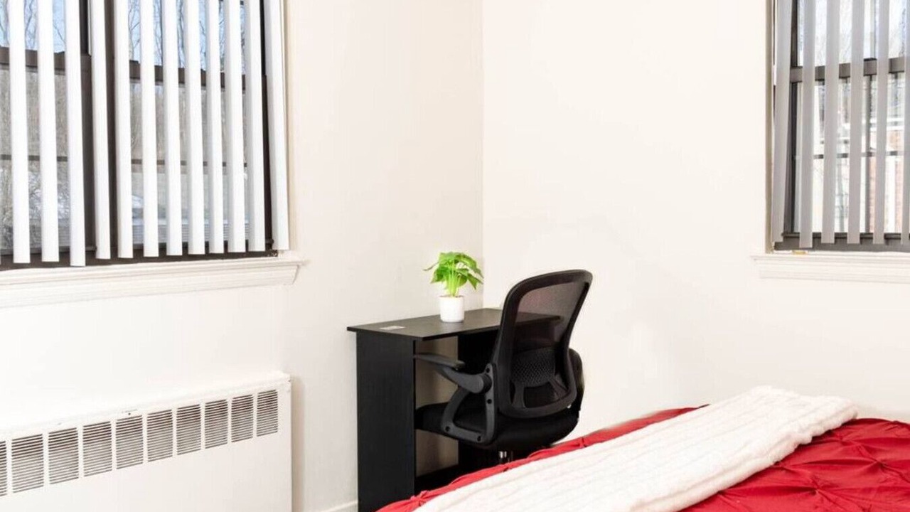 Photo of Bedroom in Albany