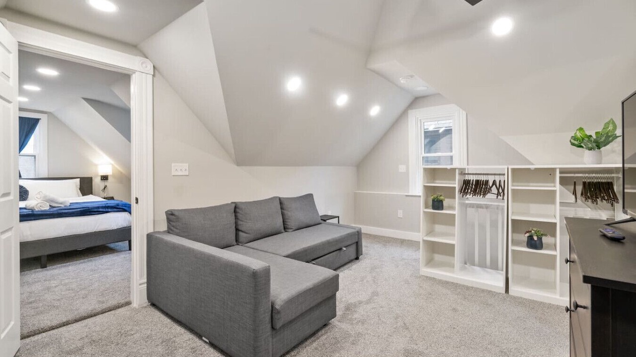 Photo of Bedroom in Shadyside