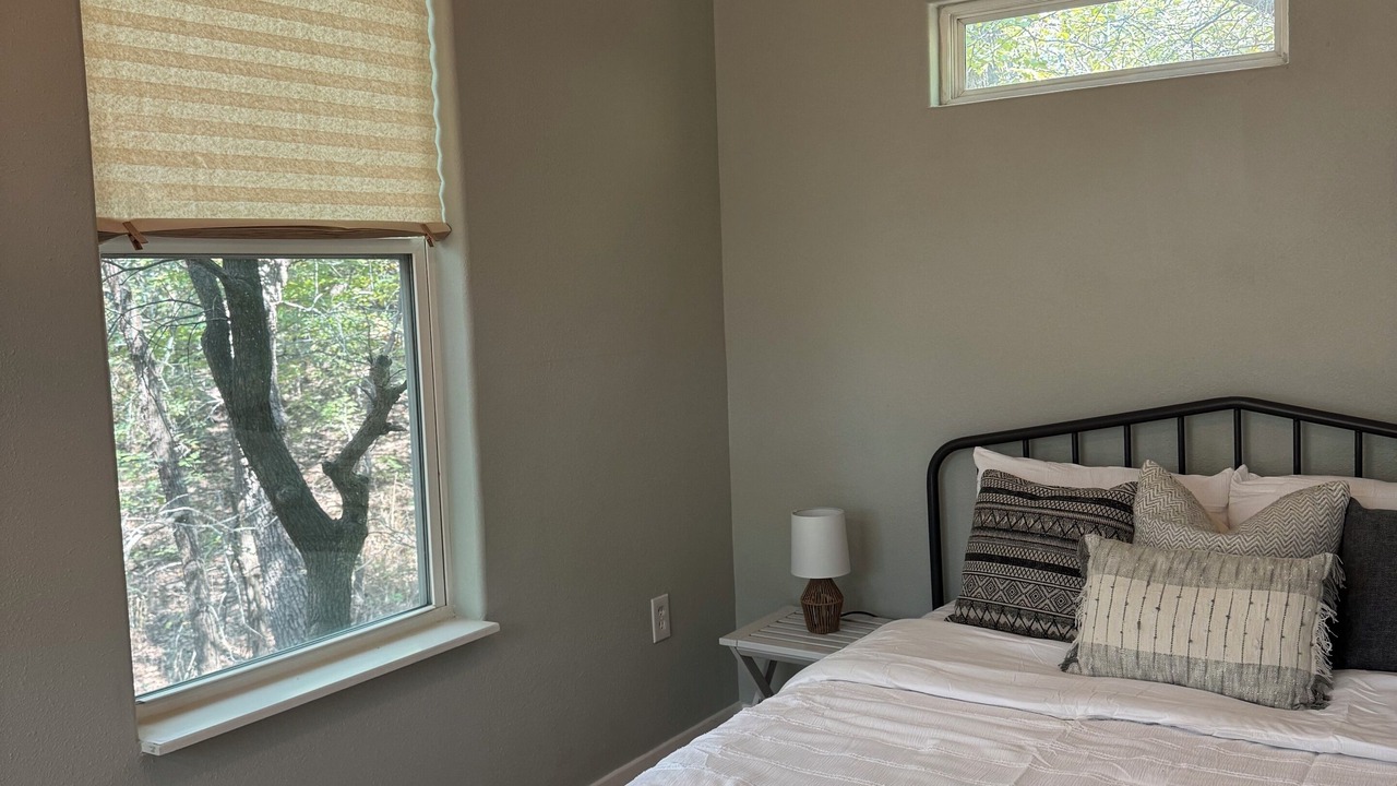 Photo of Bedroom in Cross Roads