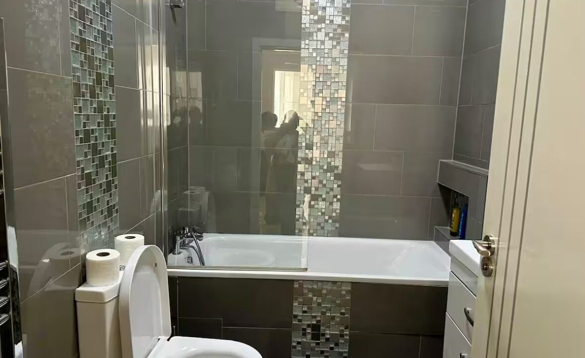 Photo of Others in Brownswood