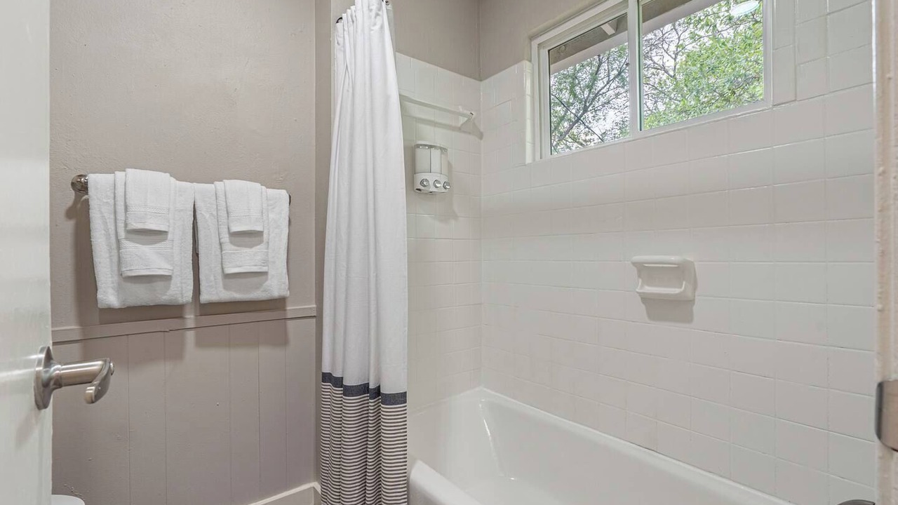 Photo of Bathroom in Allandale