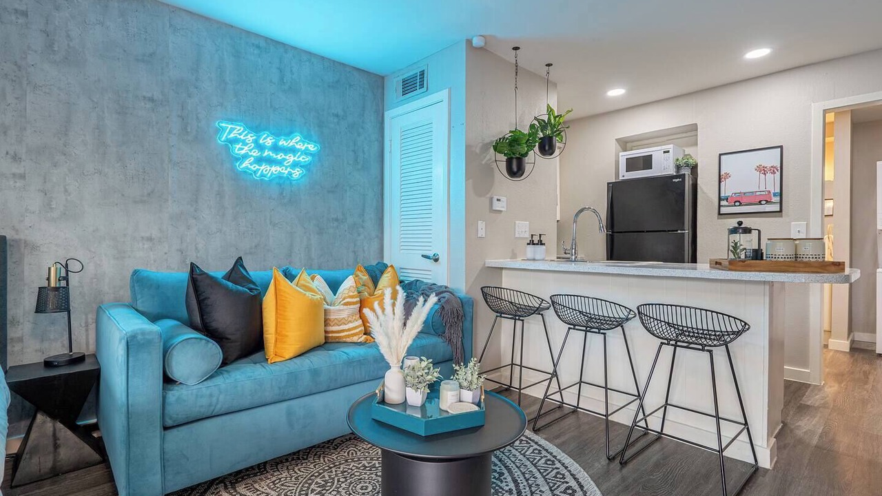 Photo of Livingroom in Allandale