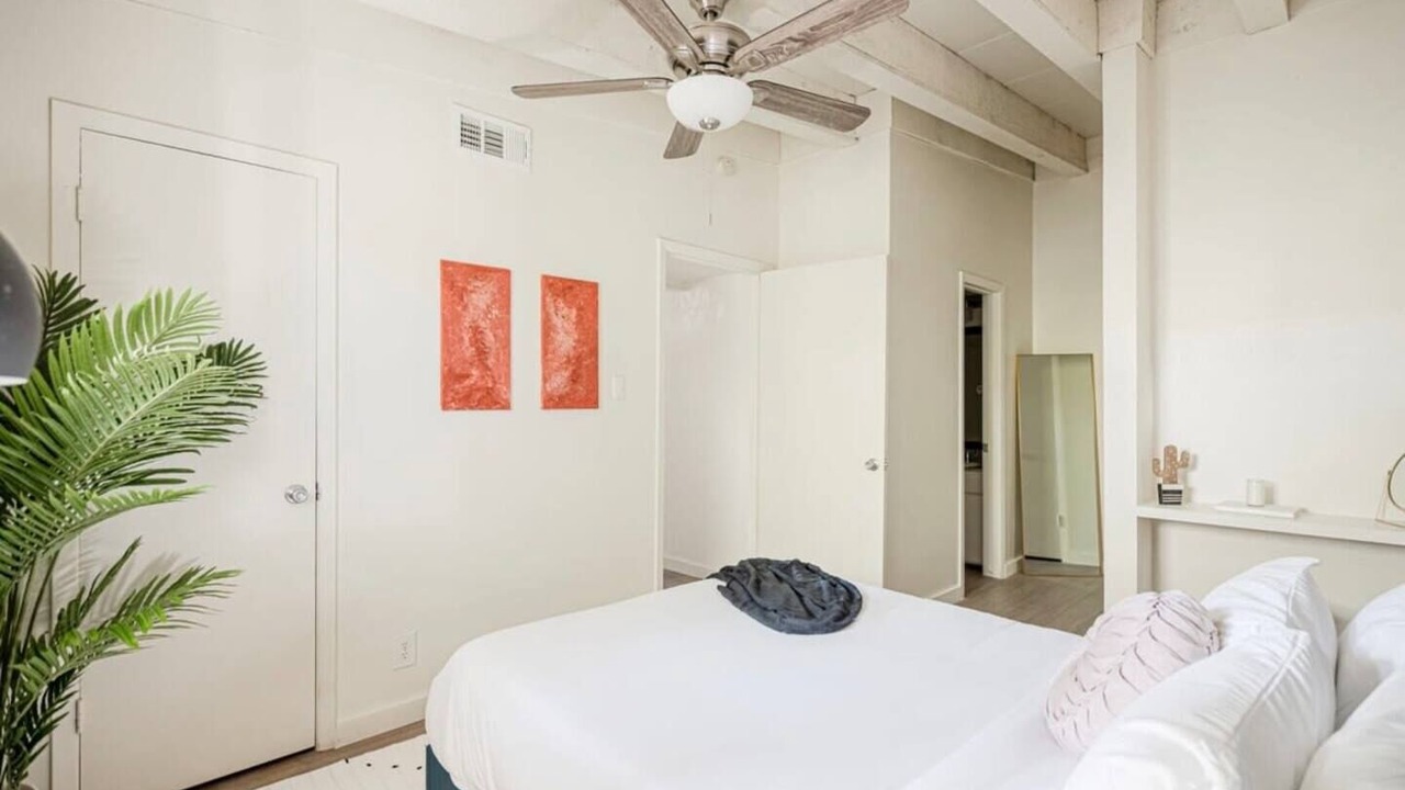 Photo of Bedroom in North University