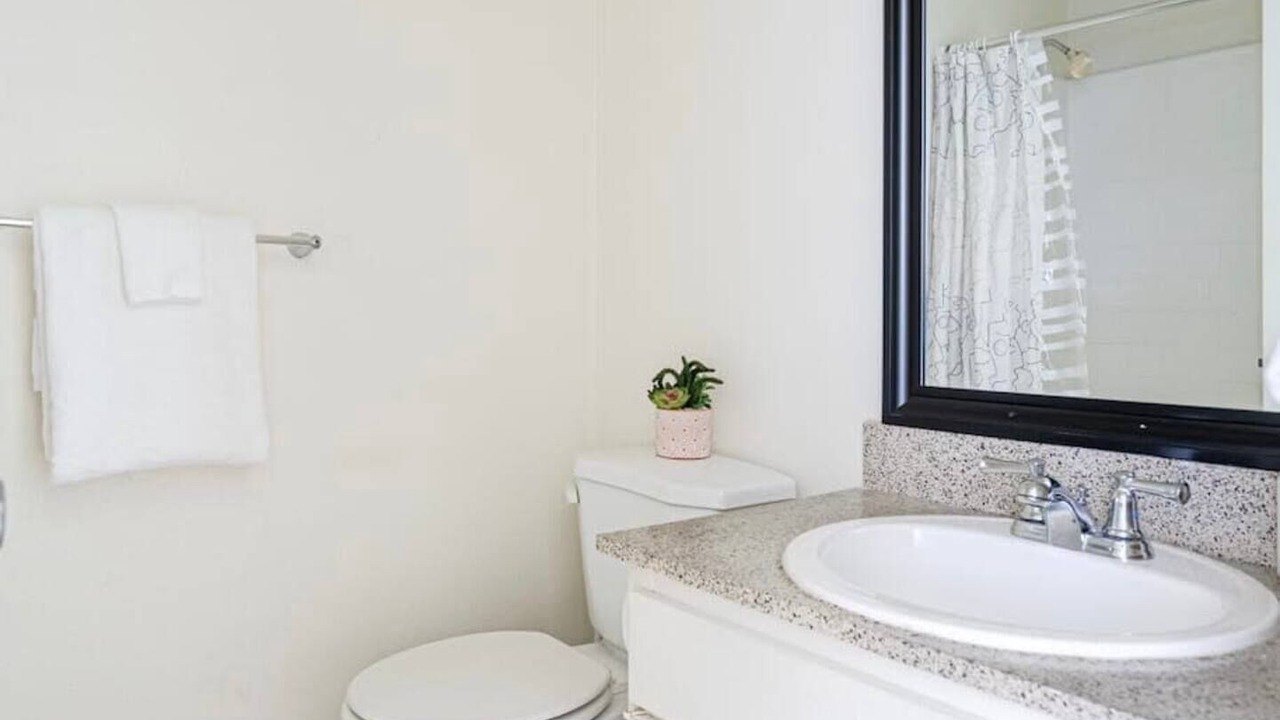 Photo of Bathroom in North University