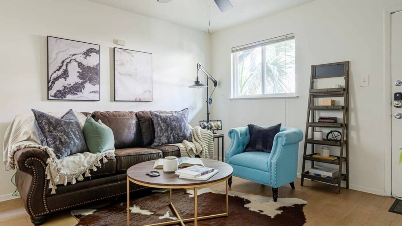 Photo of Livingroom in North University