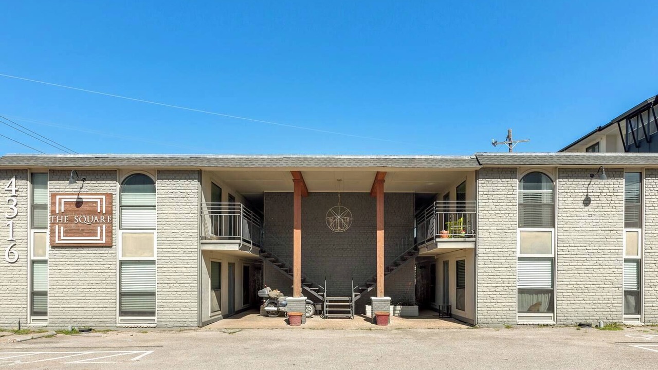 Photo of Outdoor in Oakmont Heights