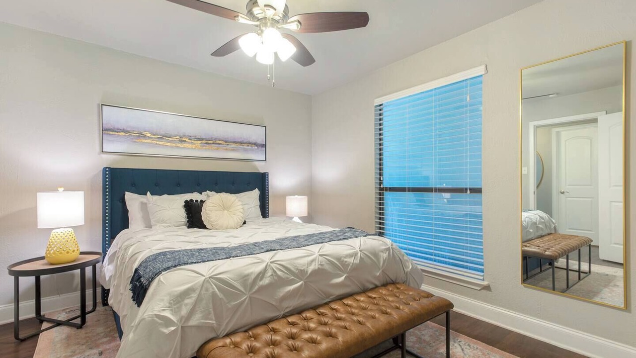 Photo of Bedroom in Oakmont Heights