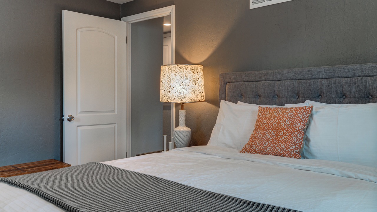 Photo of Bedroom in Rosedale