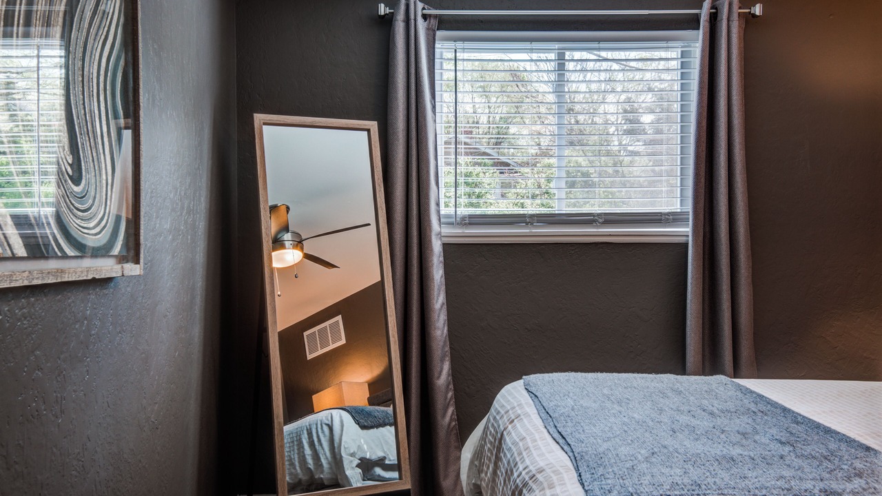 Photo of Bedroom in Rosedale