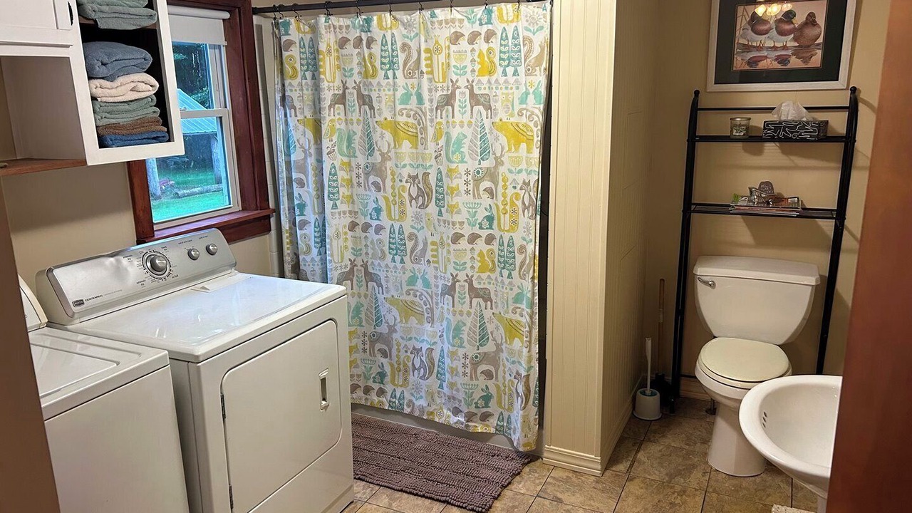 Photo of Bathroom in Benton