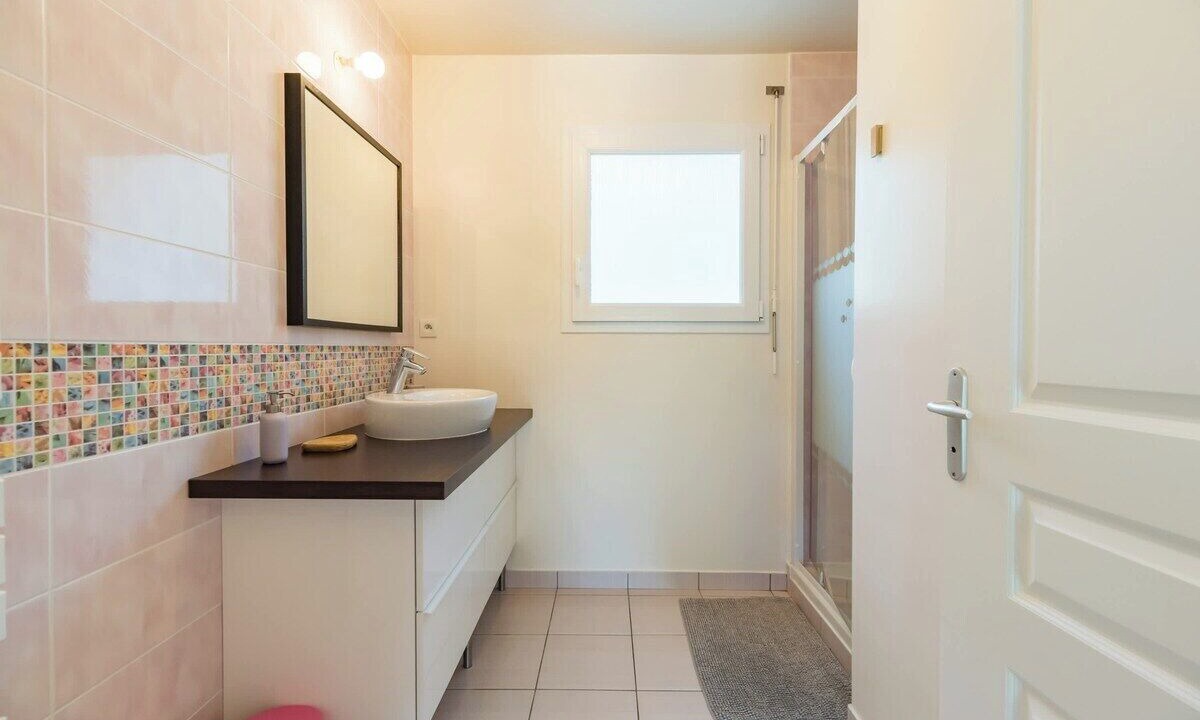 Photo of Bathroom in Etables-sur-Mer