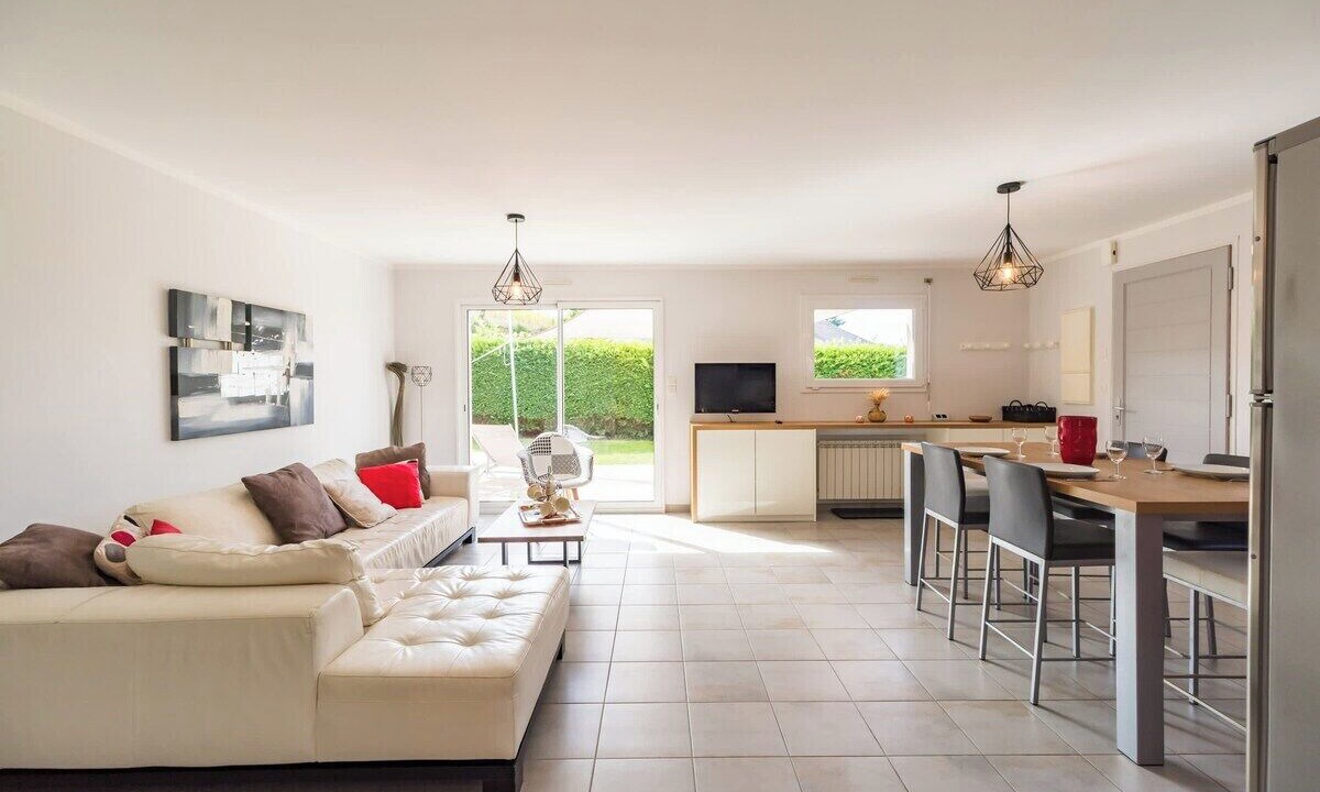 Photo of Livingroom in Etables-sur-Mer