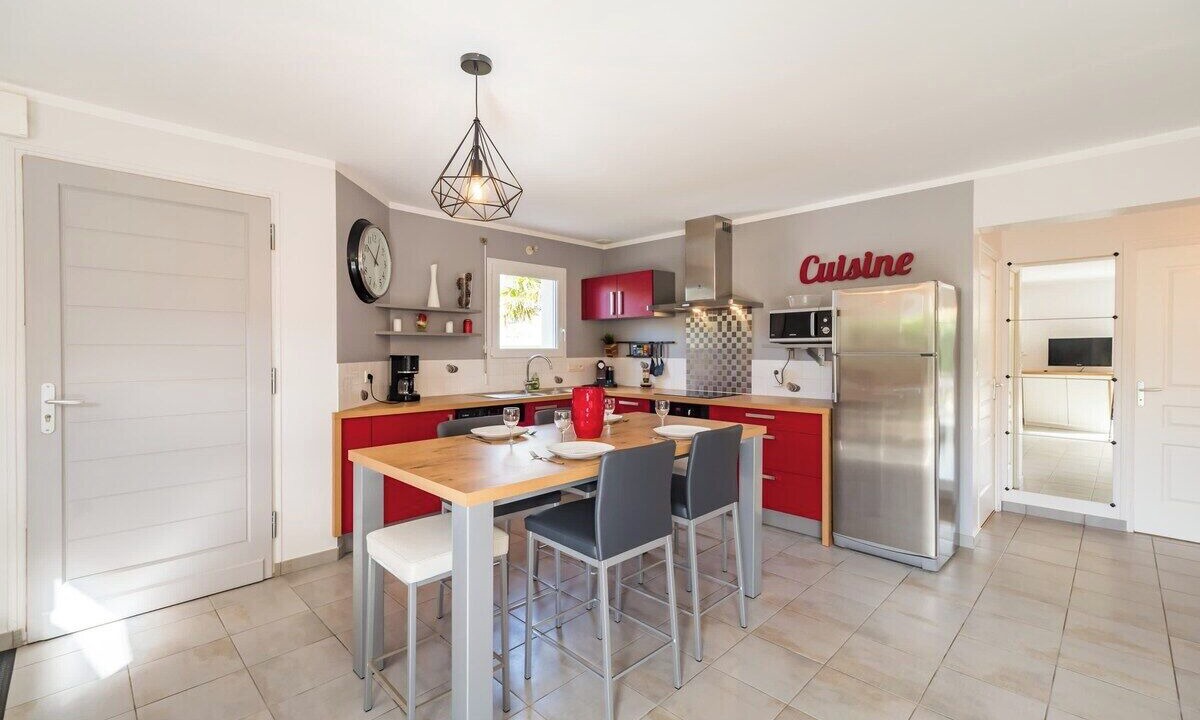 Photo of Kitchen in Etables-sur-Mer