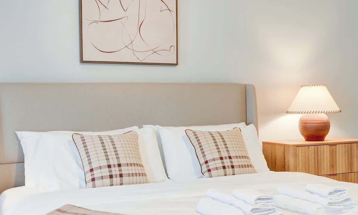 Photo of Bedroom in Center City East