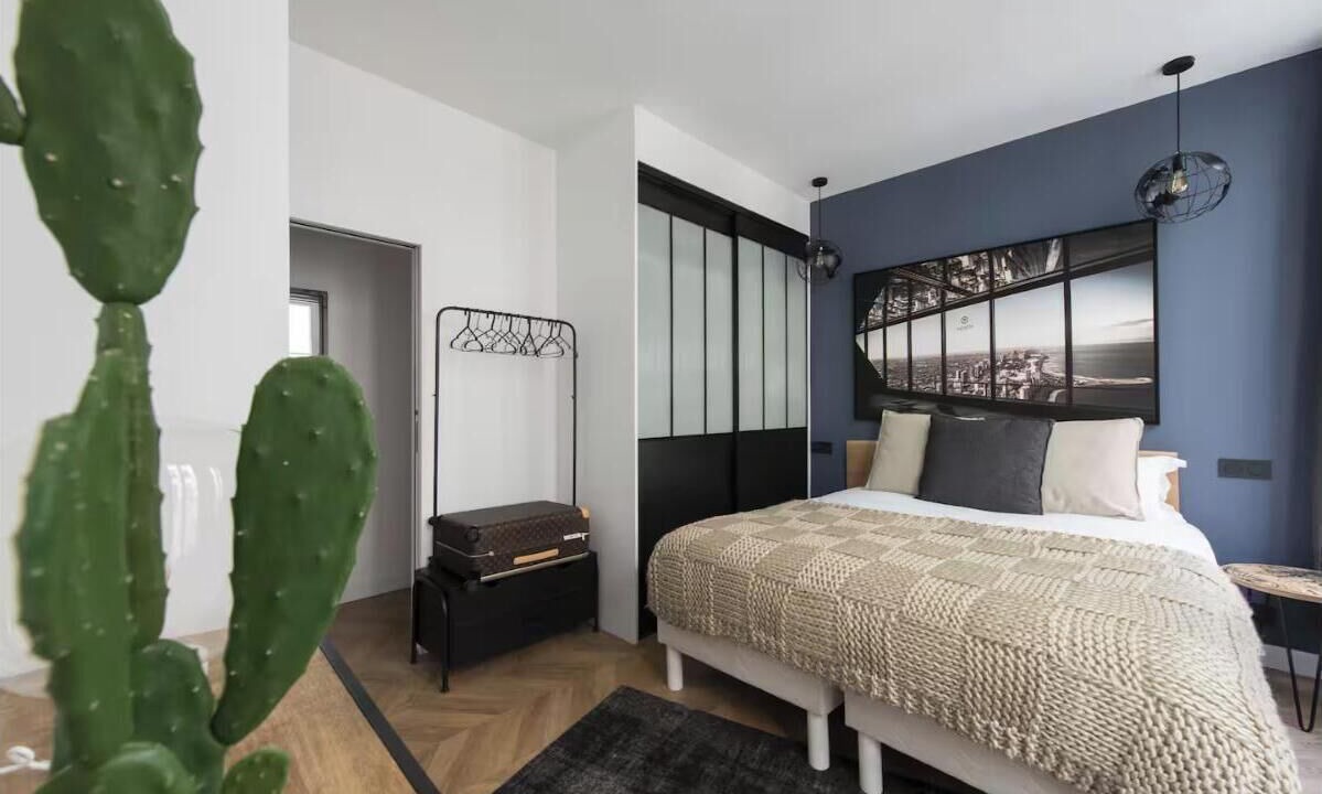 Photo of Bedroom in Quinze-Vingts