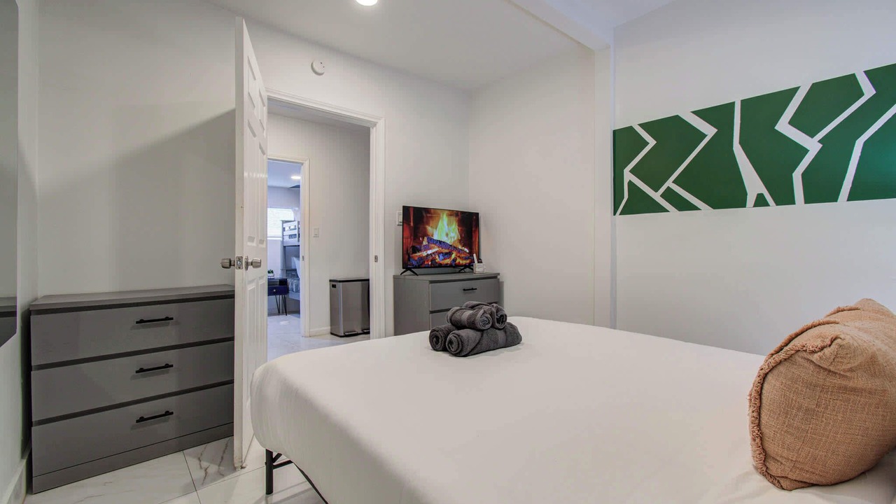 Photo of Bedroom in Greater East End