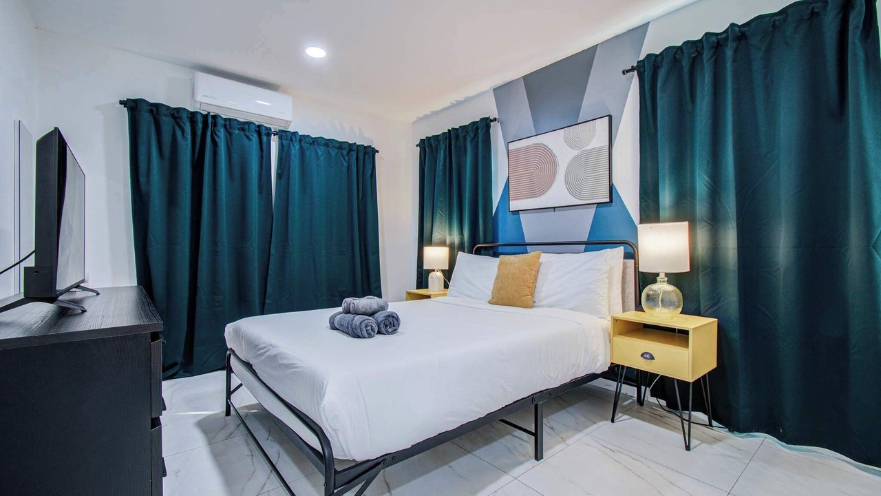 Photo of Bedroom in Greater East End