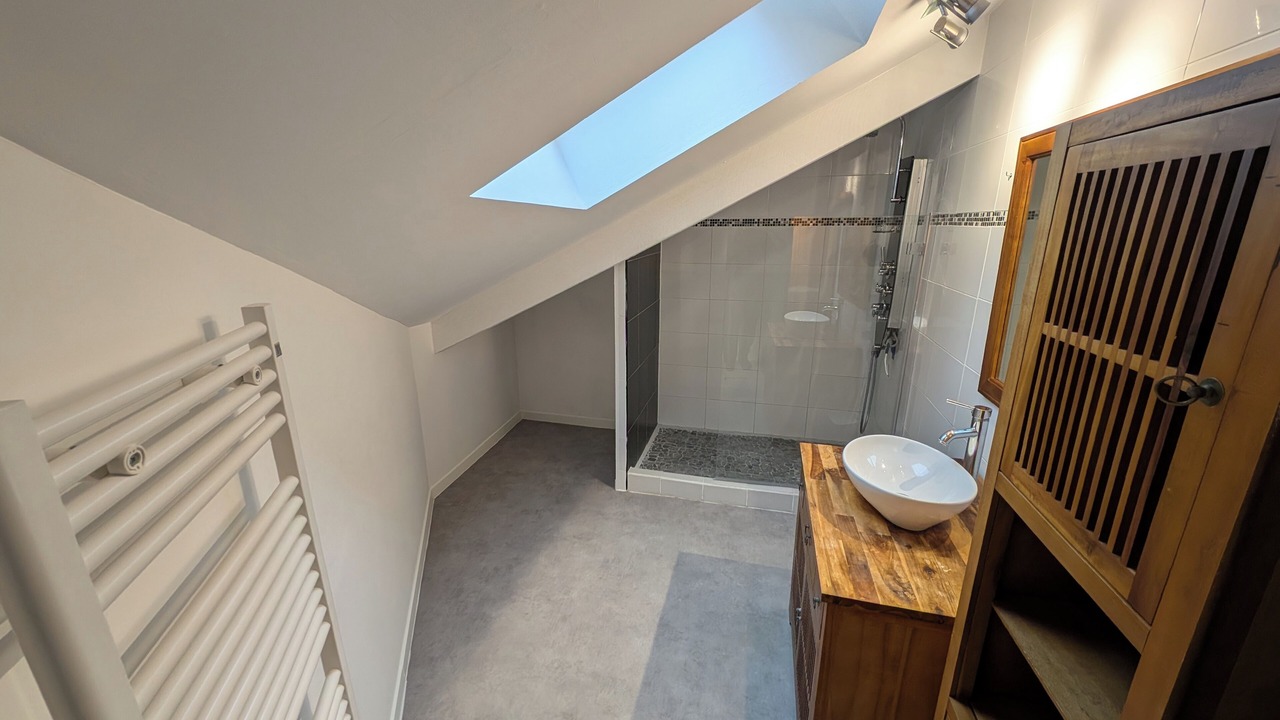 Photo of Bathroom in La Seguiniere