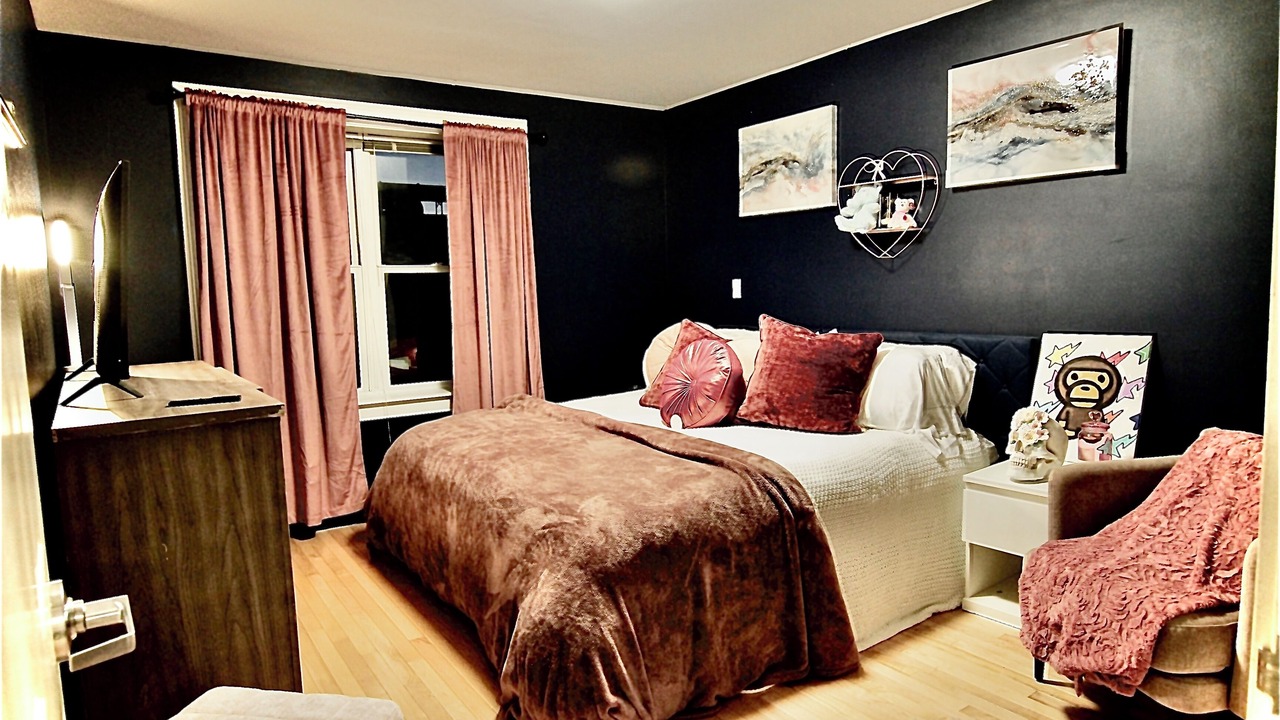 Photo of Bedroom in Cambridgeport