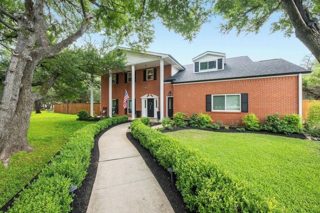 Photo of Outdoor in Shady Hollow