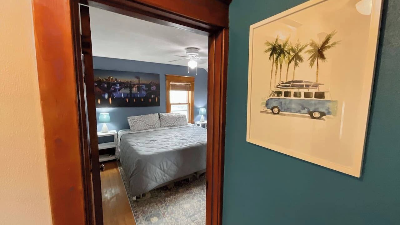 Photo of Bedroom in Midway