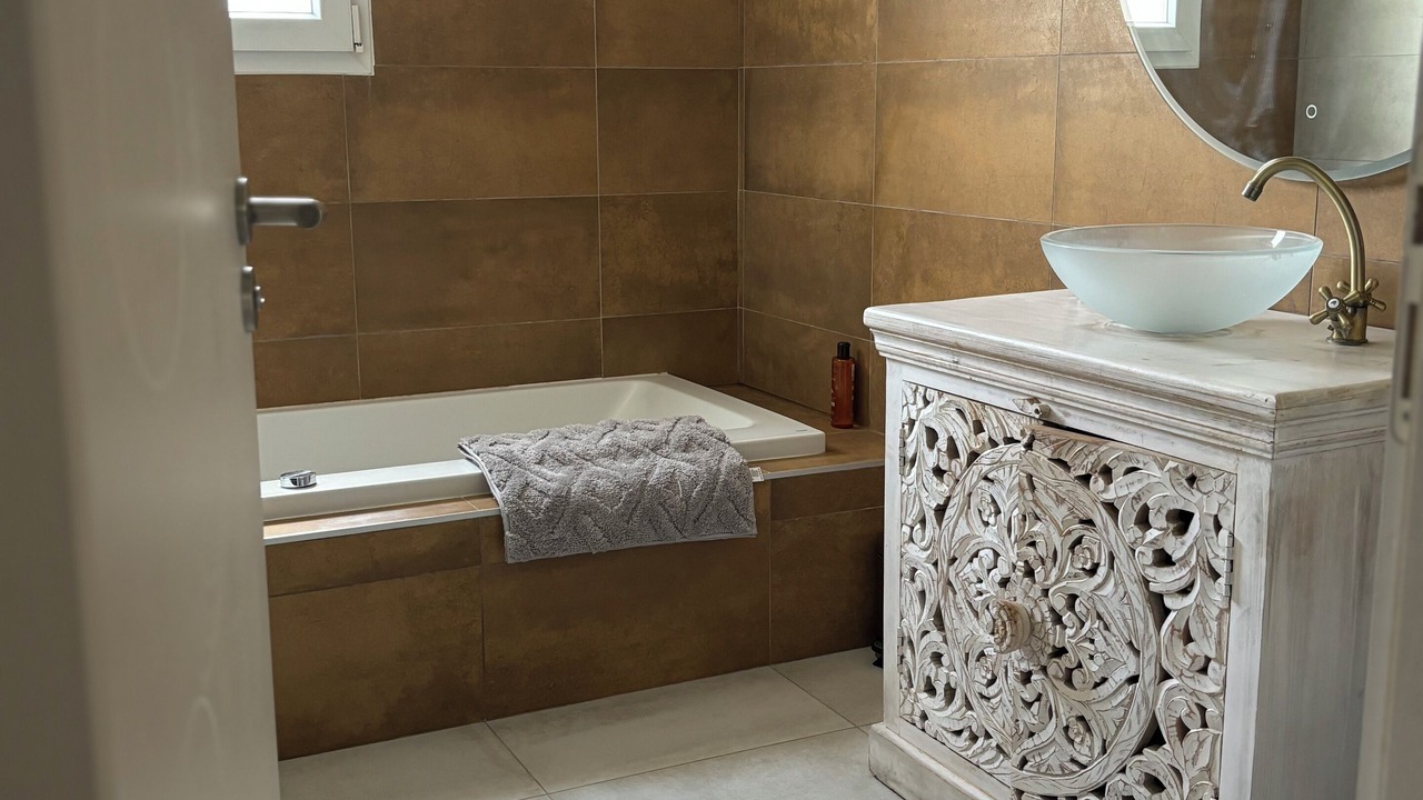 Photo of Bathroom in Clarensac