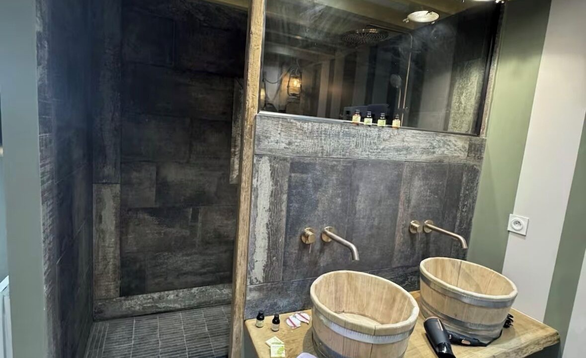 Photo of Bathroom in Ouistreham