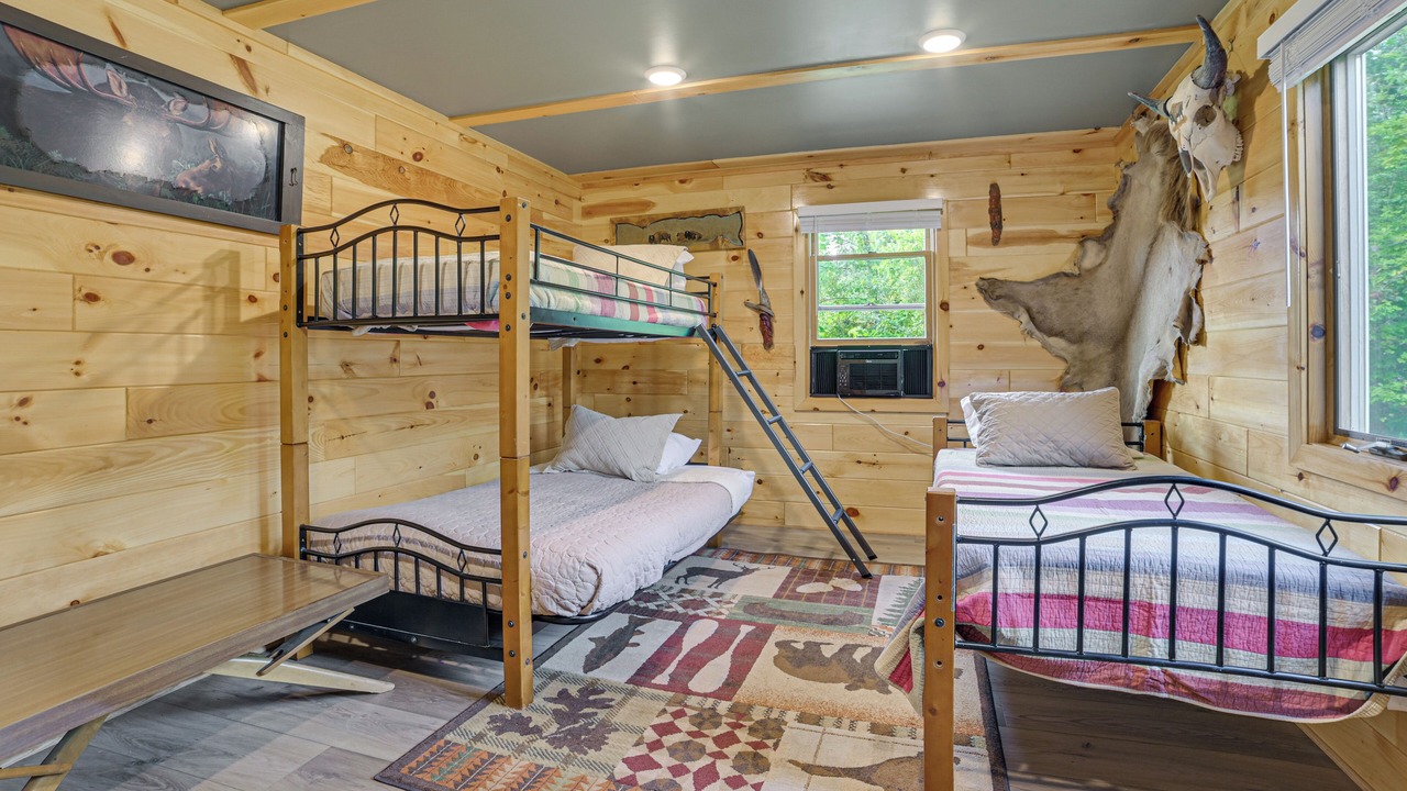 Photo of Bedroom in Charlevoix